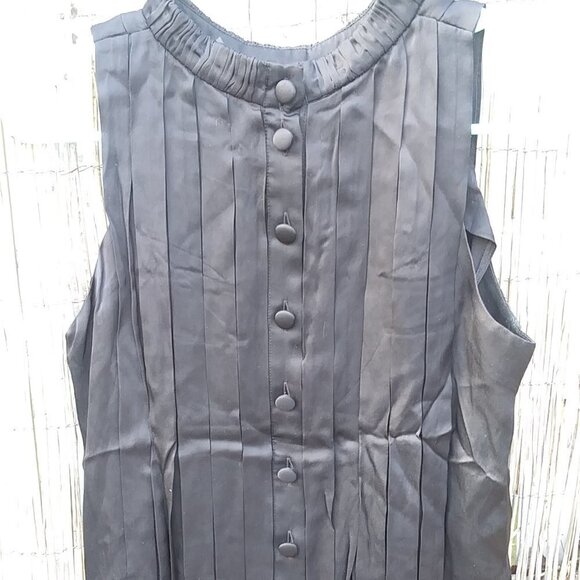 Women's Black Silk Pleated Button Down Tank Top - S - Picture 1 of 14